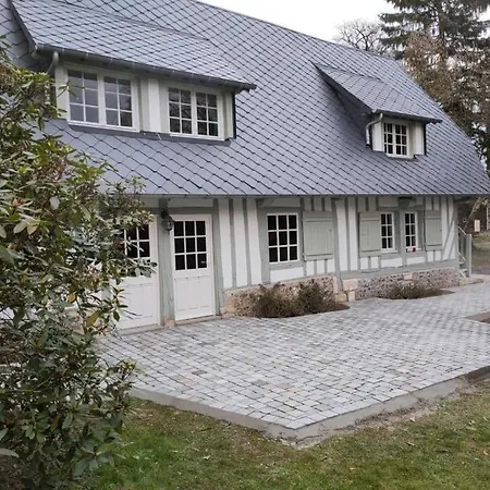 Дом отдыха La Normande *